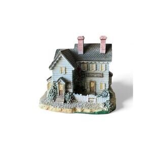 Vintage Liberty Falls "Mrs. Applegate's Boarding House" AH24 1993